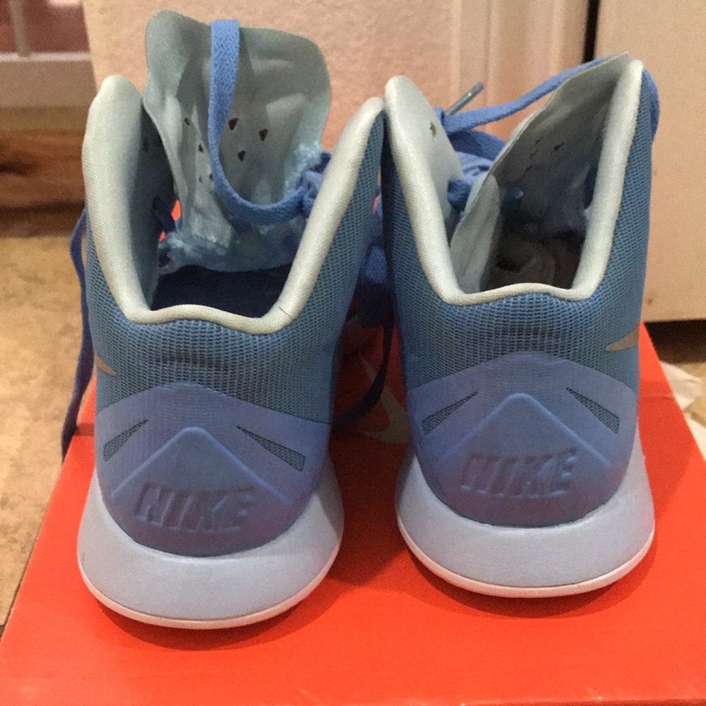 Nike - Picture 6 of 6